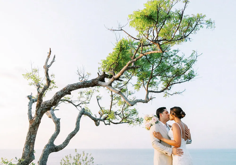 balangan cliff wedding venue