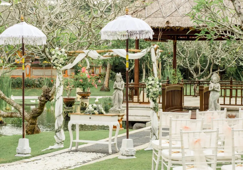nusa dua hotel agung bale