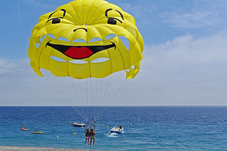 bali parasailing